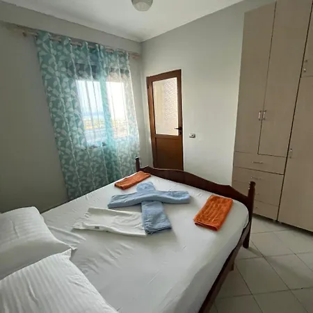 Dima's Guest house Borsh